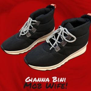 Gianni Bini High Top Sneakers Size 7.5